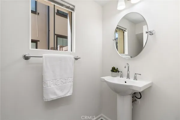 $1,579,888 | 275 Rodeo, Irvine, CA 92602