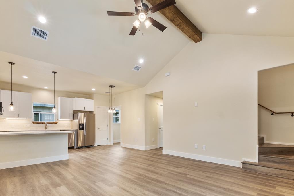 302 Riley Way Kerrville, TX 78028 - Photo 11 of 30