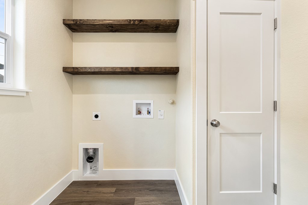 302 Riley Way Kerrville, TX 78028 - Photo 14 of 30