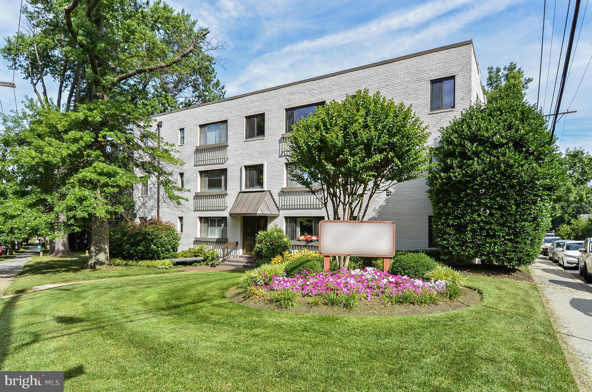 2610 Tunlaw Road Northwest, Unit 204 Washington, DC 20007 - Photo 1 of 12 Exterior (Front)