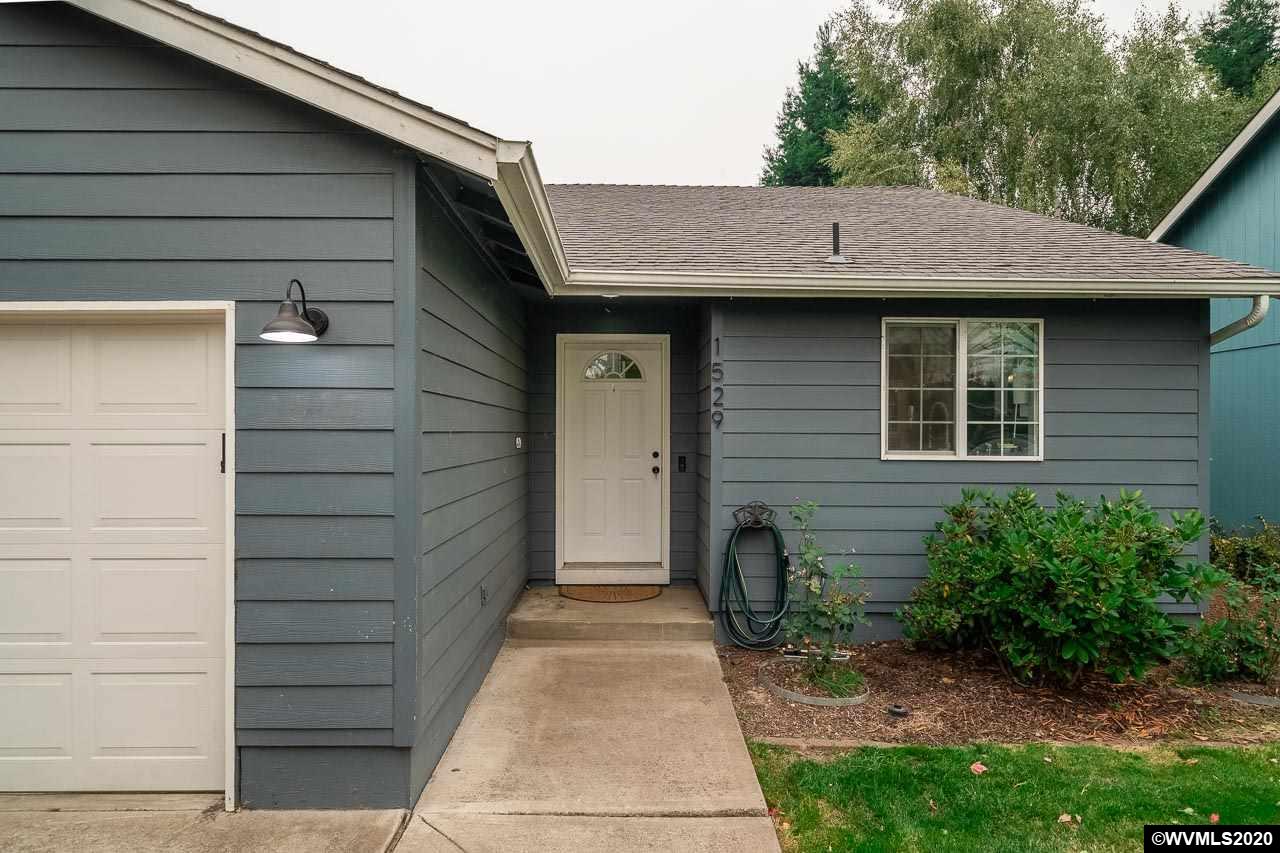 1529 Briar Road Independence, OR 97351 - Photo 2 of 29