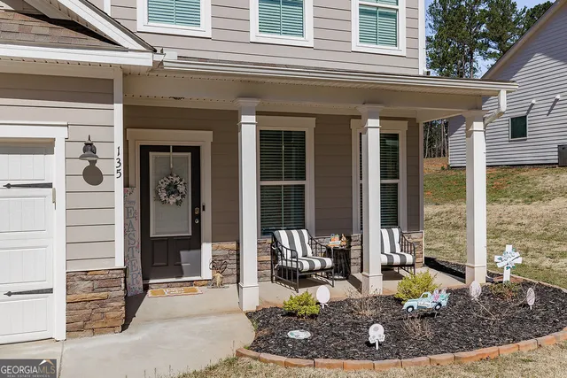 a view of a house with a patio