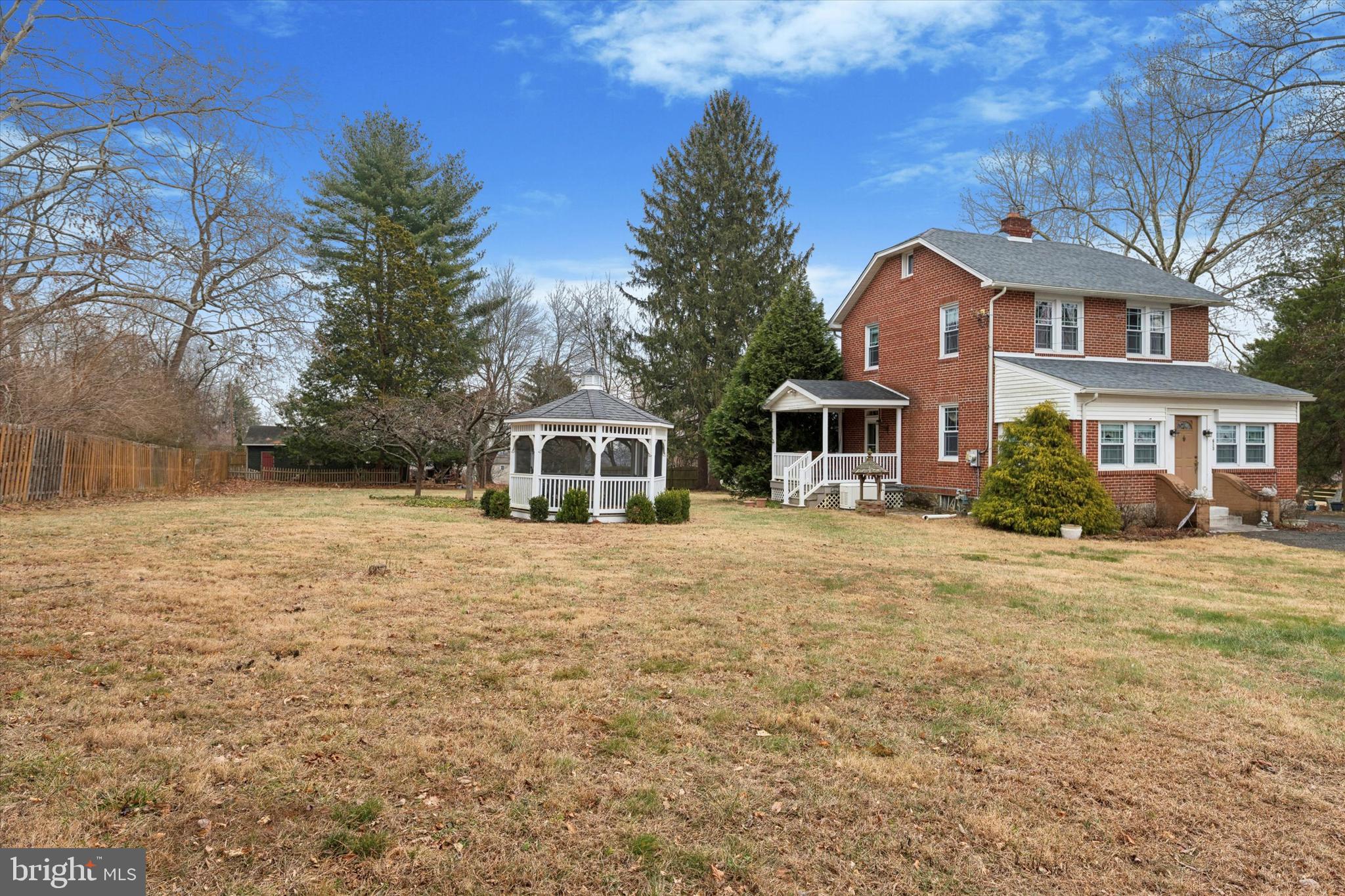 613 Convent Road Aston, PA 19014 - Photo 2 of 25 a front view of a house with a garden