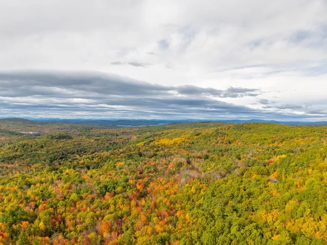 $125,000 | 192 Mountain Road, Raymond, ME 04071