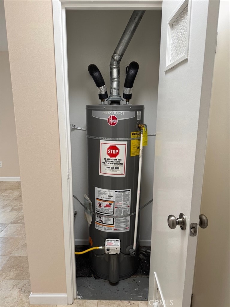 1115 Clark Street Riverside, CA 92501 - Photo 23 of 24 a close view of water heater room