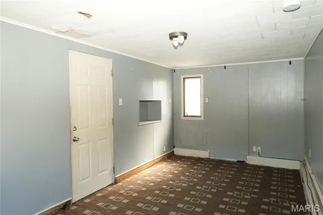 $75,000 | 201 North Cherry Street, Mount Olive, IL 62069