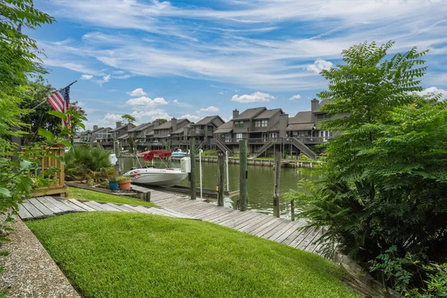 a view of a lake with a house