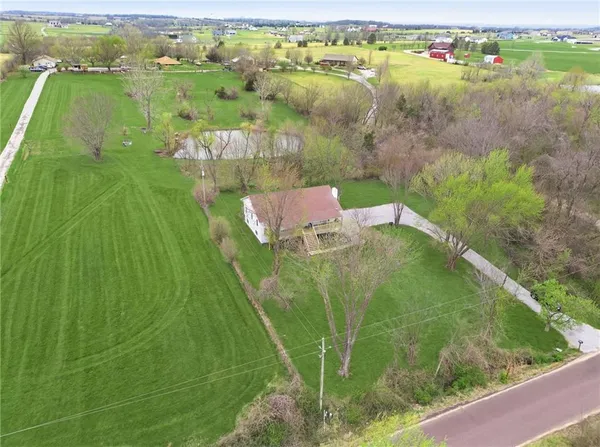 $459,000 | 14587 166th Street, Bonner Springs, KS 66012