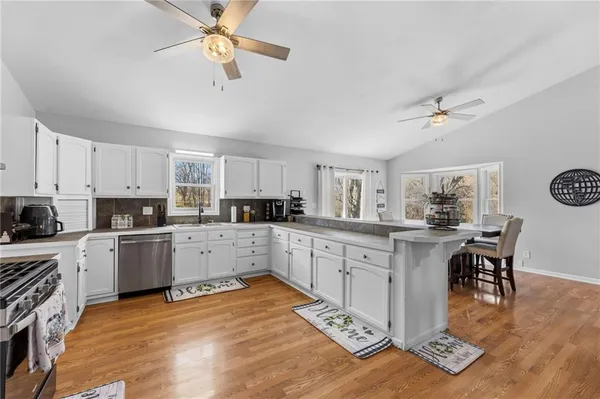 $459,000 | 14587 166th Street, Bonner Springs, KS 66012