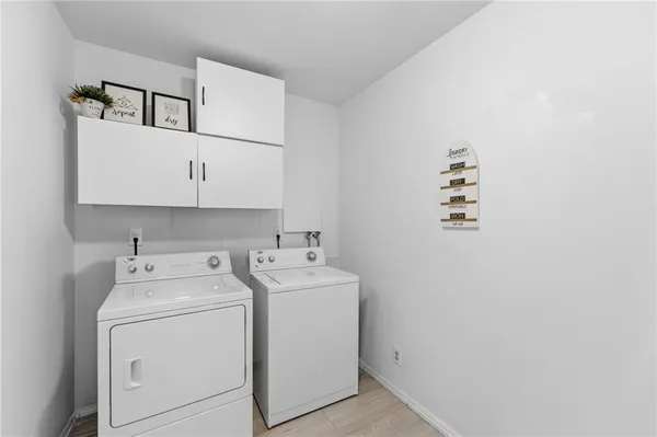 $459,000 | 14587 166th Street, Bonner Springs, KS 66012