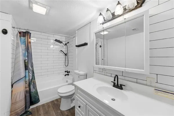 $459,000 | 14587 166th Street, Bonner Springs, KS 66012