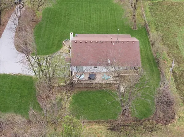 $459,000 | 14587 166th Street, Bonner Springs, KS 66012