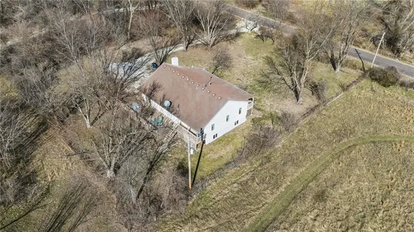 $459,000 | 14587 166th Street, Bonner Springs, KS 66012