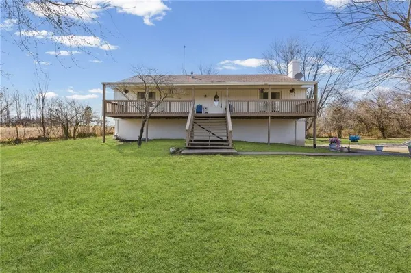 $459,000 | 14587 166th Street, Bonner Springs, KS 66012