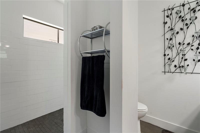 61 Moda Lane Atlanta, GA 30307 - Photo 16 of 39
