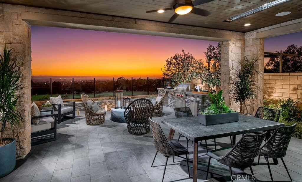 15 Ponte Lake, Lake Forest, CA 92630 Compass