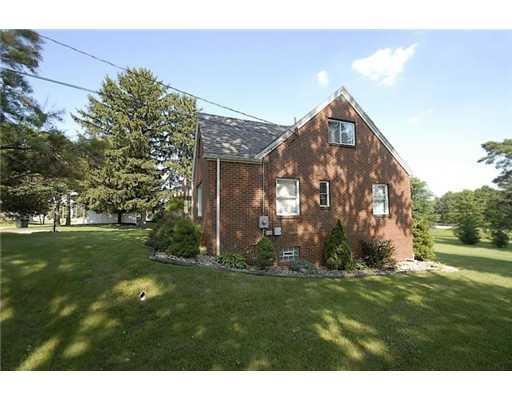 325 Balsinger Road Uniontown, PA 15401 - Photo 2 of 15 Other. Side