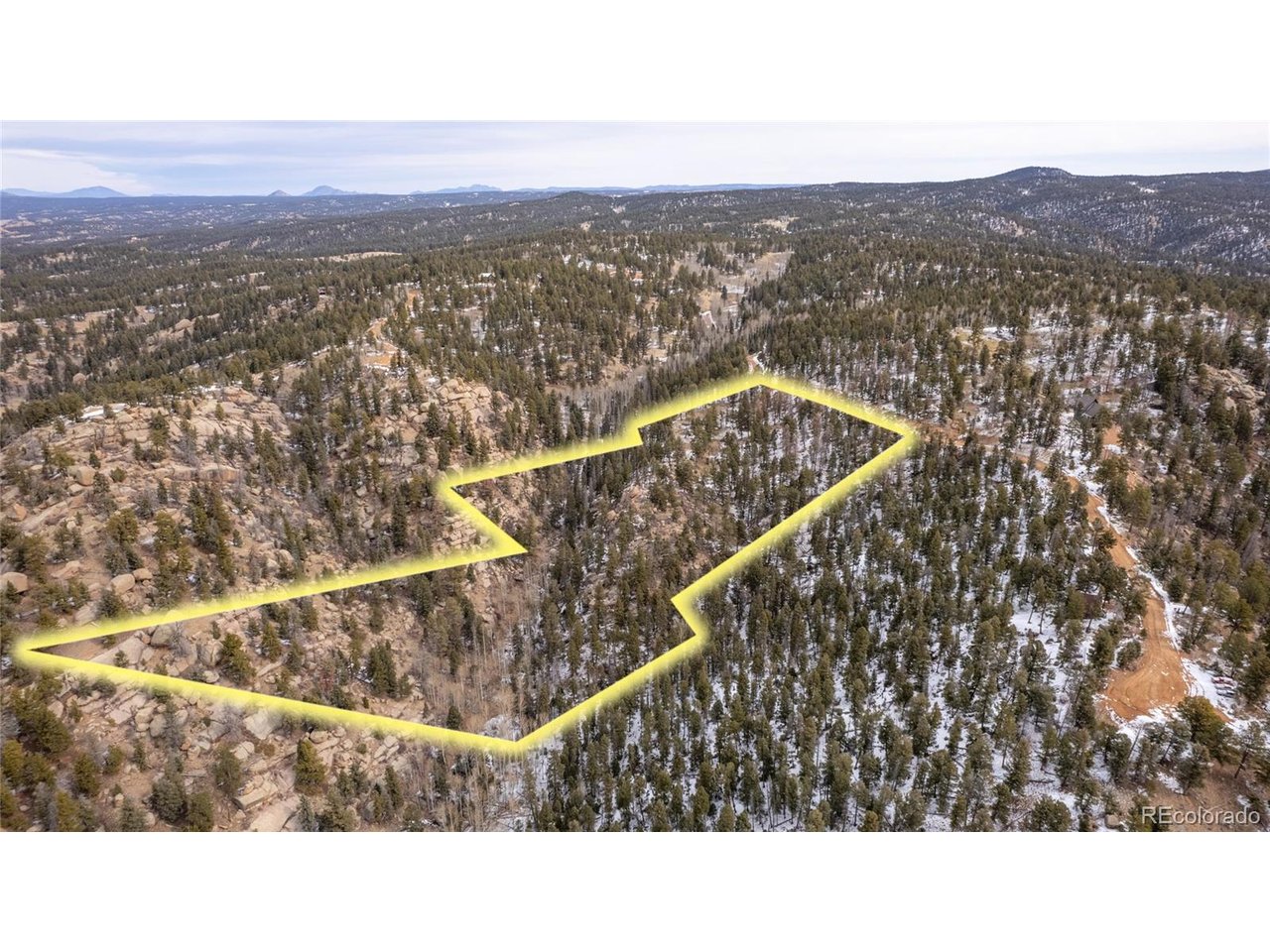 3388 North Mountain Estates Road Florissant, CO 80816 - Photo 2 of 36 a view of a city