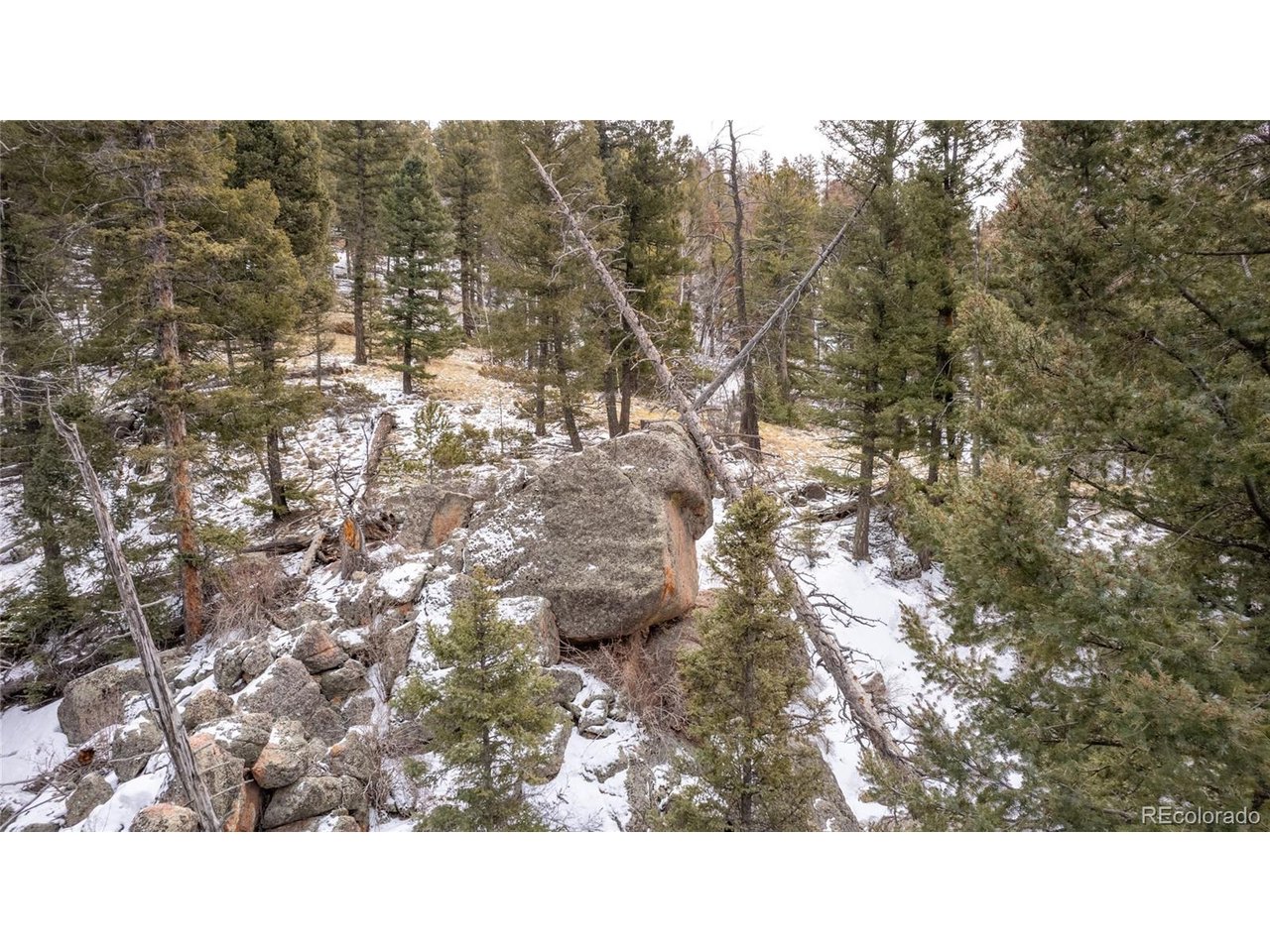 3388 North Mountain Estates Road Florissant, CO 80816 - Photo 30 of 36 a open area of a house