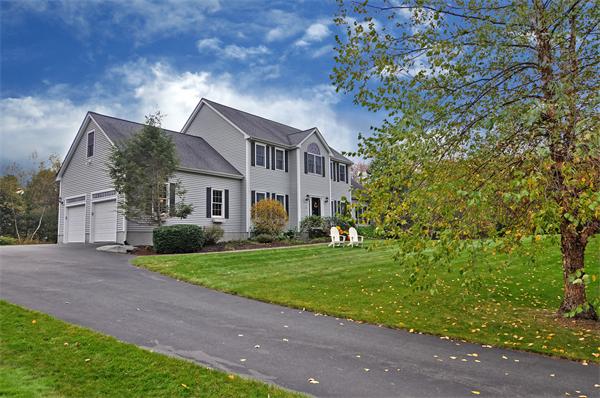 3 Gilberts Way Norton, MA 02766 - Photo 2 of 29