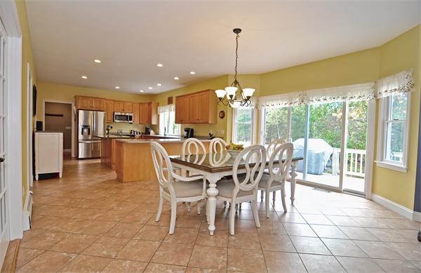 3 Gilberts Way Norton, MA 02766 - Photo 8 of 29