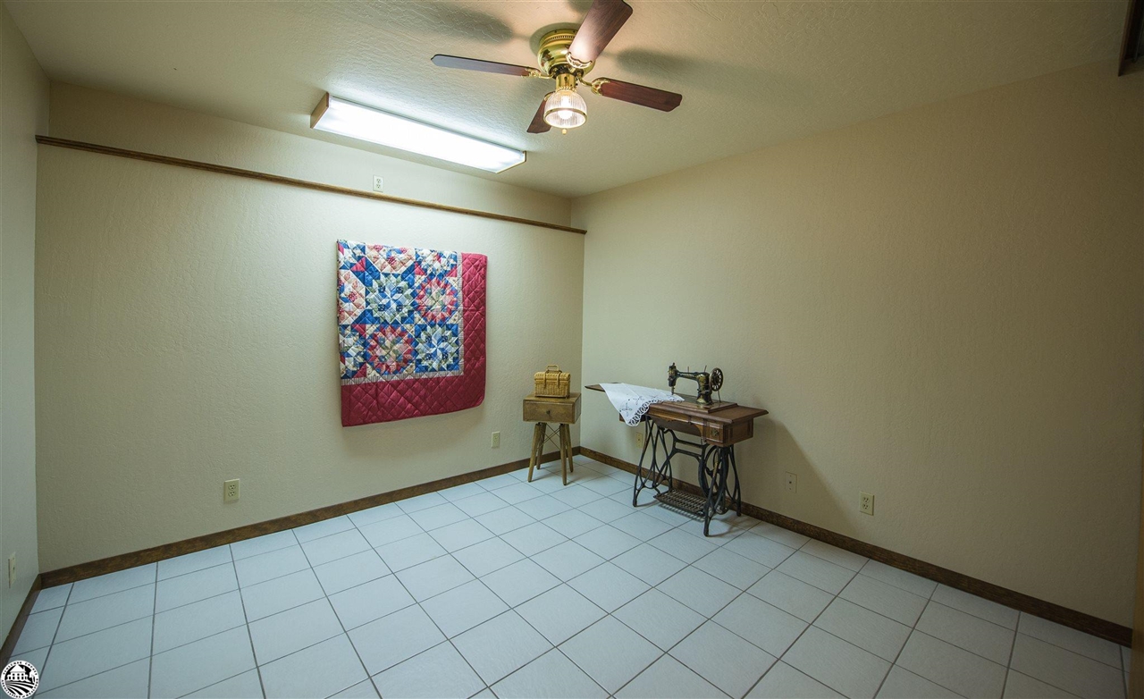4284 Stagecoach Road Copperopolis, CA 95228 - Photo 21 of 30 Gallery Image 21