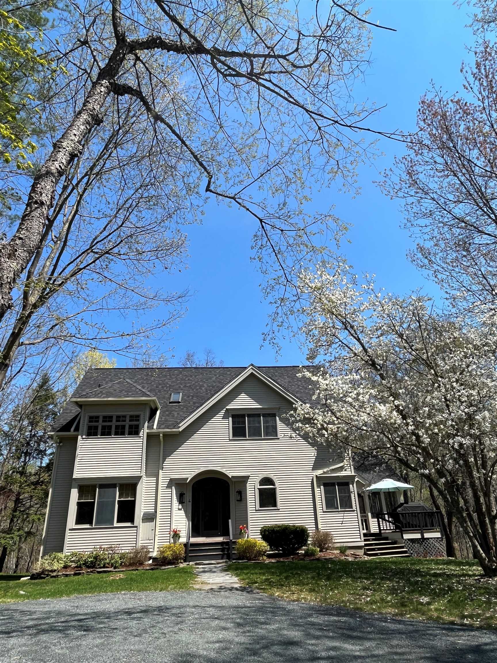 4 Old Spring Drive Grantham, NH 03753 - Photo 35 of 36