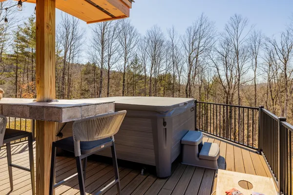 $1,749,000 | 85 Button Hill Road, Tunbridge, VT 05077