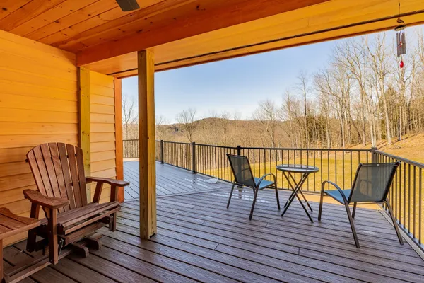 $1,749,000 | 85 Button Hill Road, Tunbridge, VT 05077