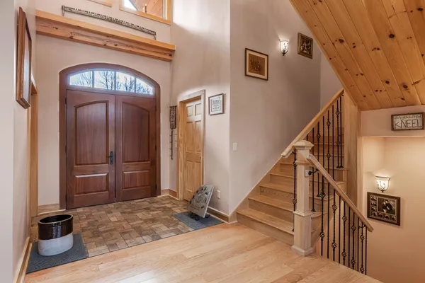 $1,749,000 | 85 Button Hill Road, Tunbridge, VT 05077