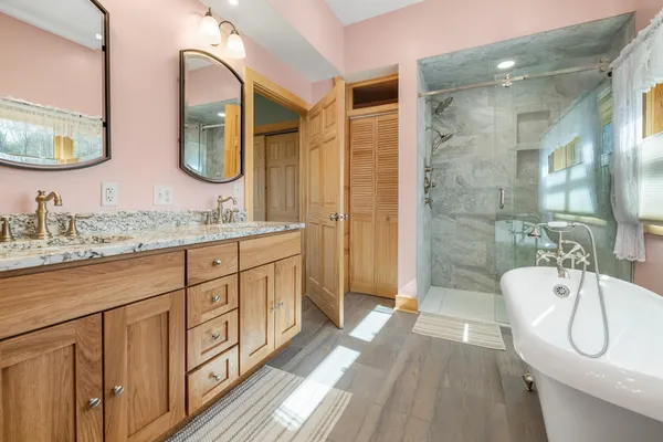 $1,749,000 | 85 Button Hill Road, Tunbridge, VT 05077