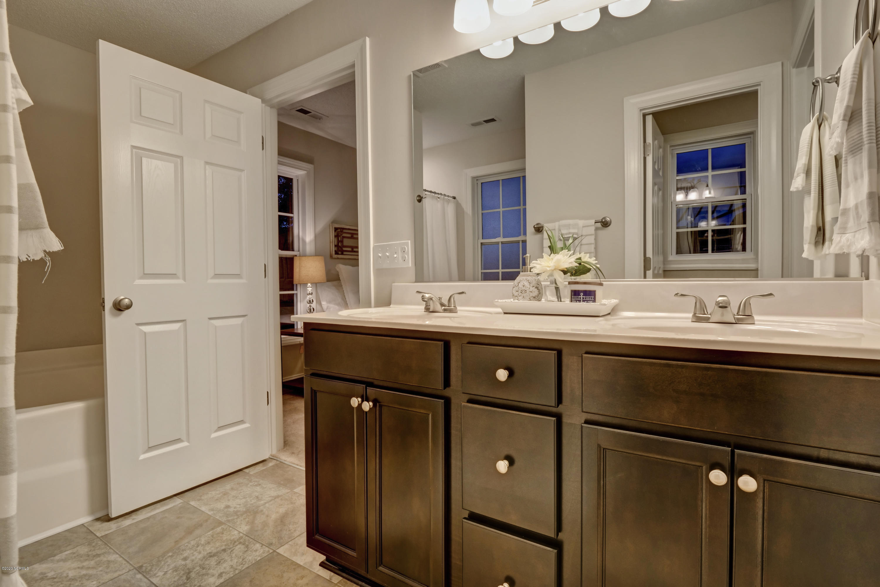 107 Cardinal Road Jacksonville, NC 28546 - Photo 21 of 36 107 Cardinal Rd Jacksonville-print-026-0