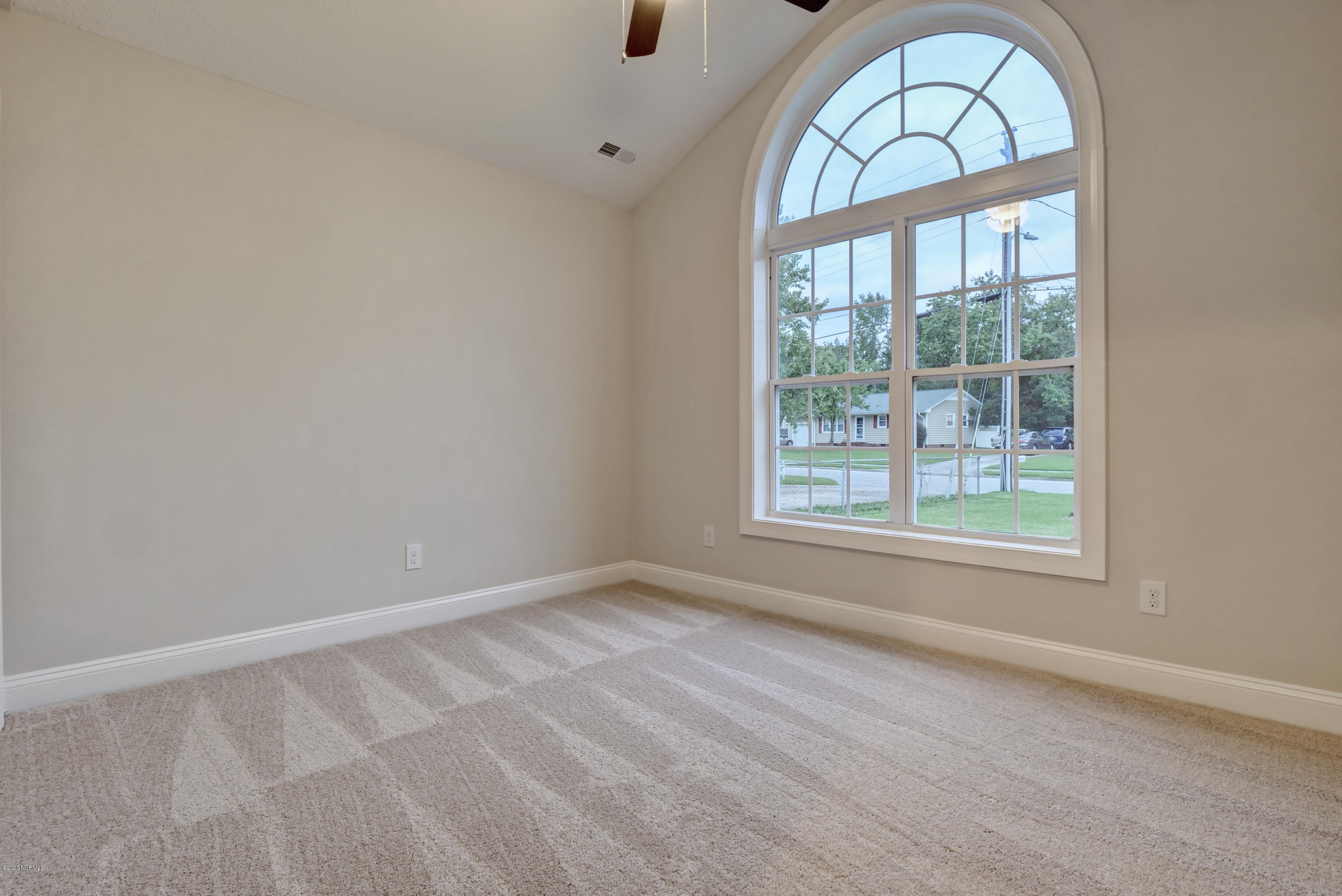 107 Cardinal Road Jacksonville, NC 28546 - Photo 26 of 36 107 Cardinal Rd Jacksonville-print-017-0