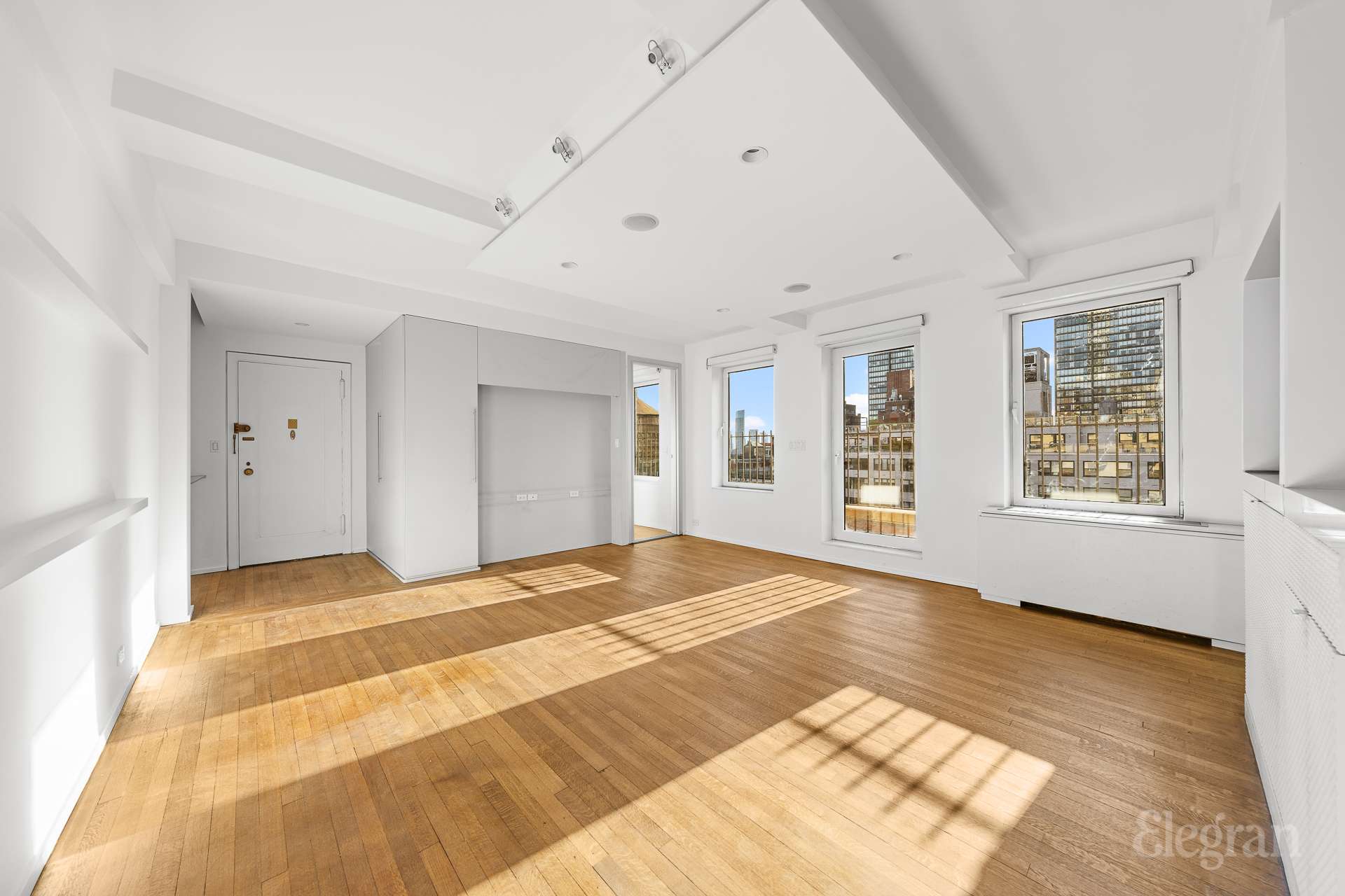 400 East 52nd Street, Unit 14G Manhattan, NY 10022 - Photo 1 of 9