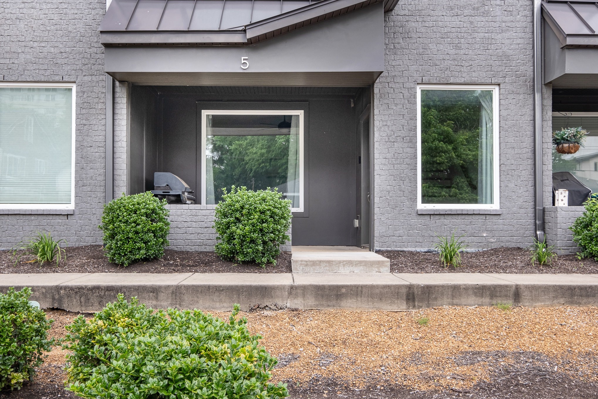 1106 Wade Avenue, Unit 5 Nashville, TN 37203 - Photo 28 of 33 a view of front door and potted plants