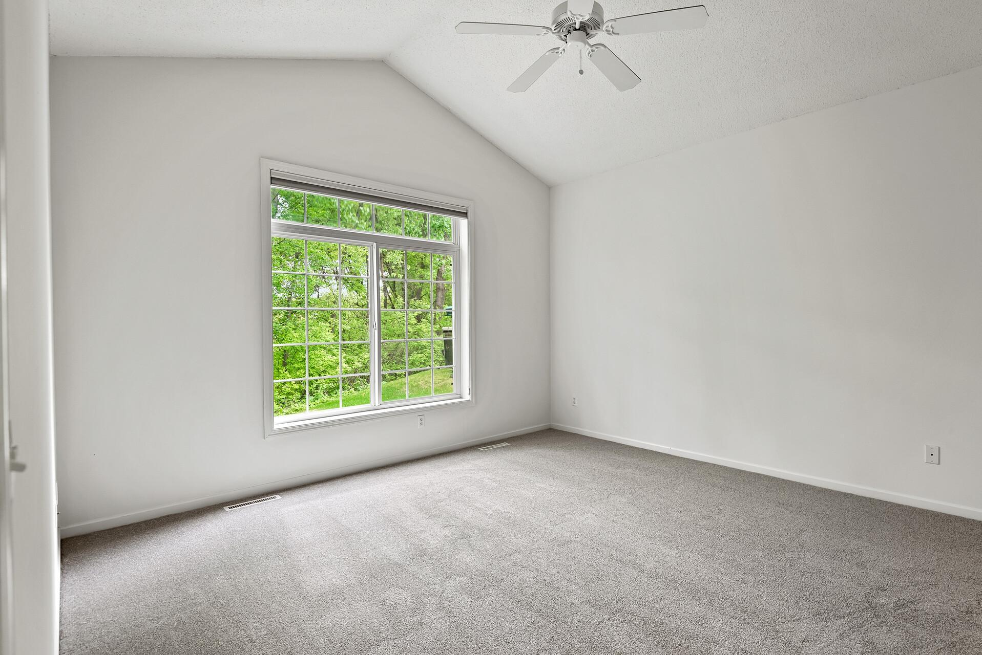 138 Lakeview Road East Chanhassen, MN 55317 - Photo 16 of 43 Gallery Image 16