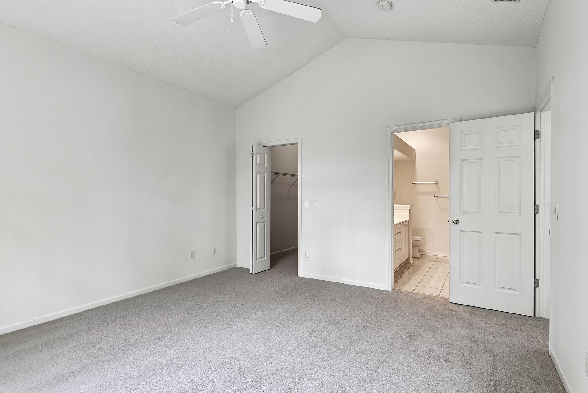 138 Lakeview Road East Chanhassen, MN 55317 - Photo 17 of 43 Gallery Image 17