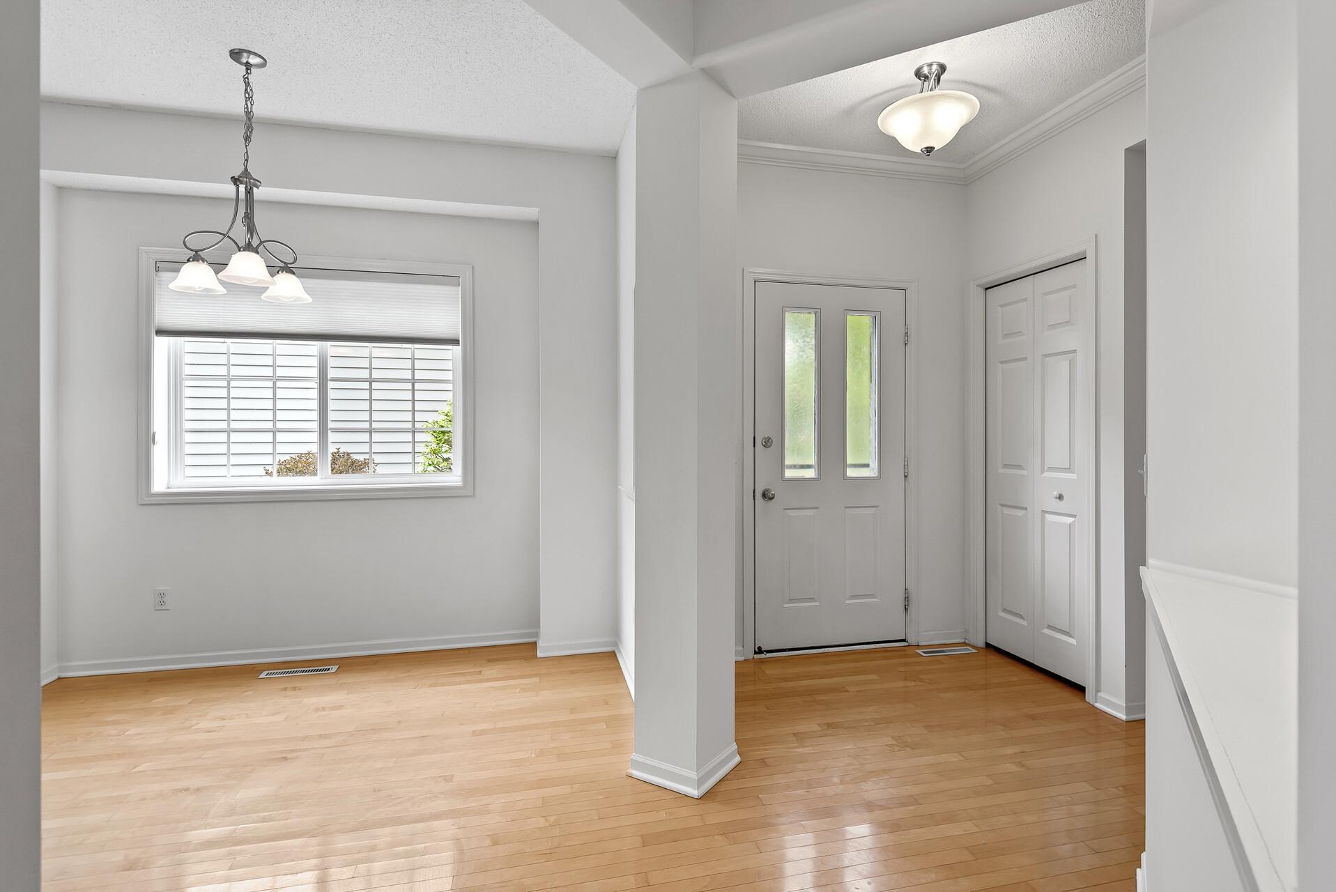 138 Lakeview Road East Chanhassen, MN 55317 - Photo 6 of 43 Gallery Image 6