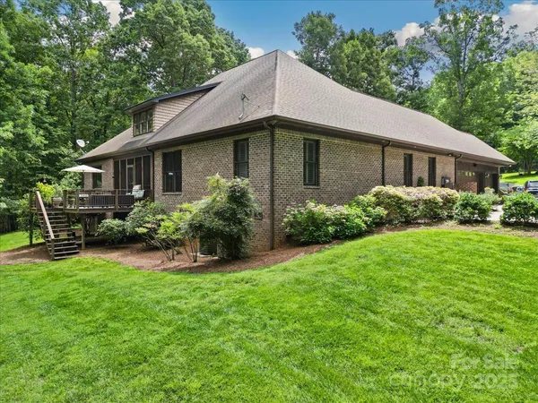 $839,000 | 562 Rocky Cove Lane, Denton, NC 27239