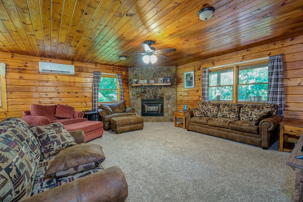 2785 Sunny Point Road Murphy, NC 28906 - Photo 2 of 43