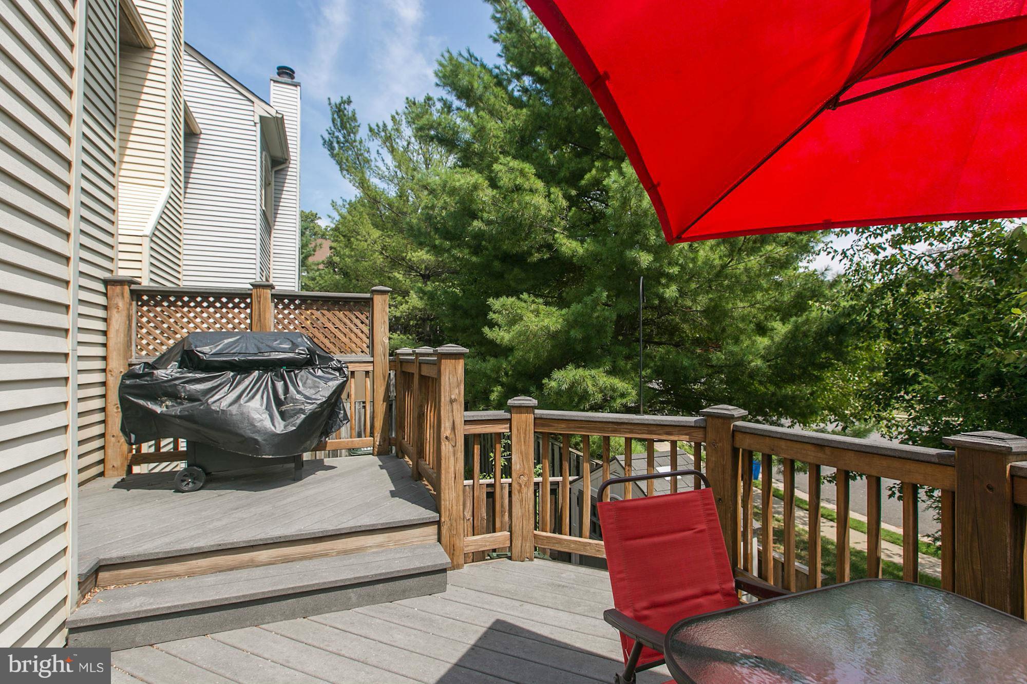 8835 Eagle Rock Lane Springfield, VA 22153 - Photo 3 of 29 Exterior (Rear)