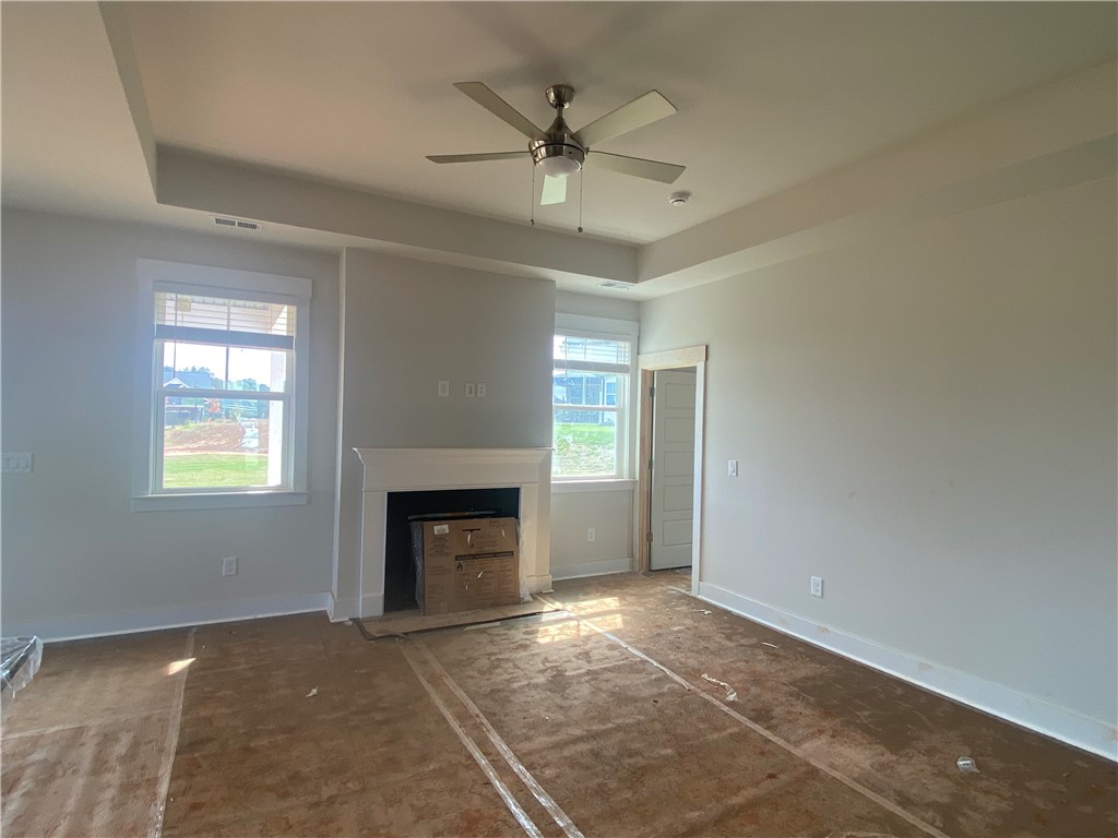 304 Red Oak Court Anderson, SC 29621 - Photo 2 of 7 Family Room with fireplace and tray ceiling. Photo