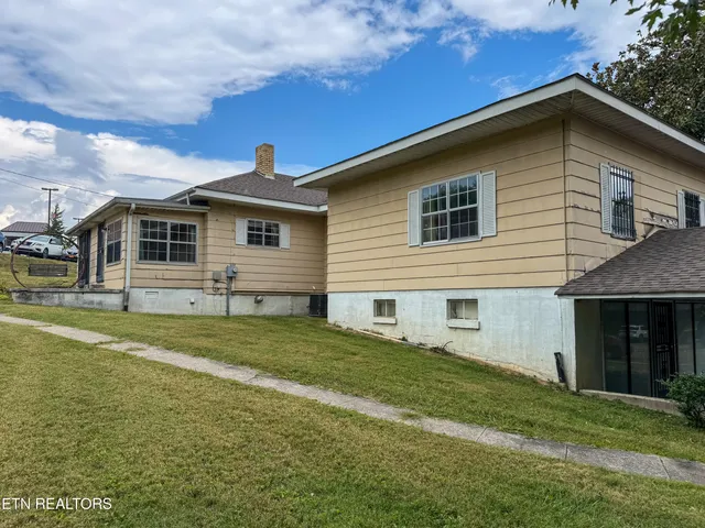 $220,000 | 18741 Alberta Street, Oneida, TN 37841