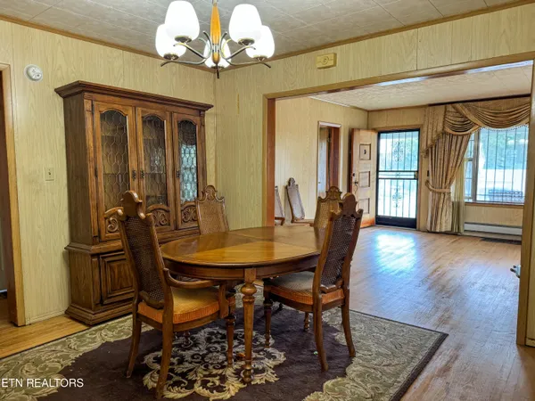 $215,000 | 18741 Alberta Street, Oneida, TN 37841