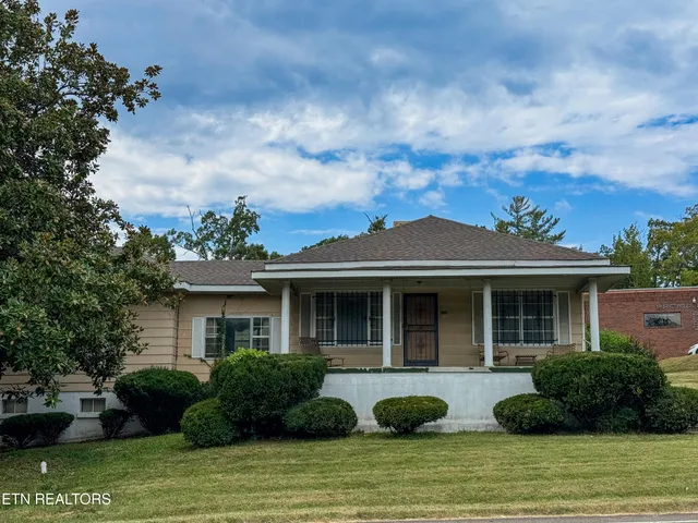 $220,000 | 18741 Alberta Street, Oneida, TN 37841