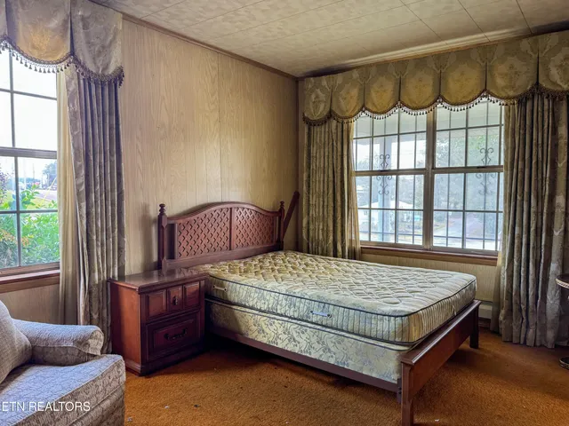 $220,000 | 18741 Alberta Street, Oneida, TN 37841