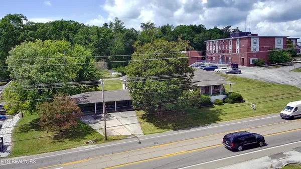$215,000 | 18741 Alberta Street, Oneida, TN 37841