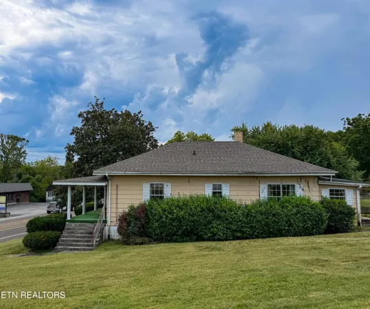 $215,000 | 18741 Alberta Street, Oneida, TN 37841