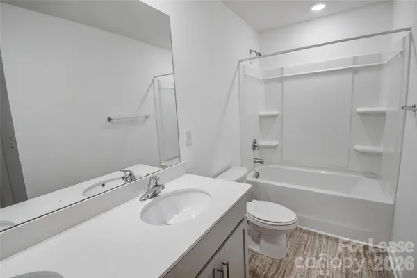 $2,000 | 2038 Pippen Avenue, Charlotte, NC 28215