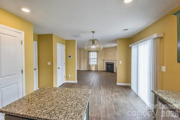 $2,000 | 2038 Pippen Avenue, Charlotte, NC 28215